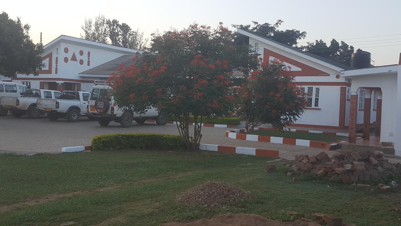 Lucia Villas Mbale Extérieur photo